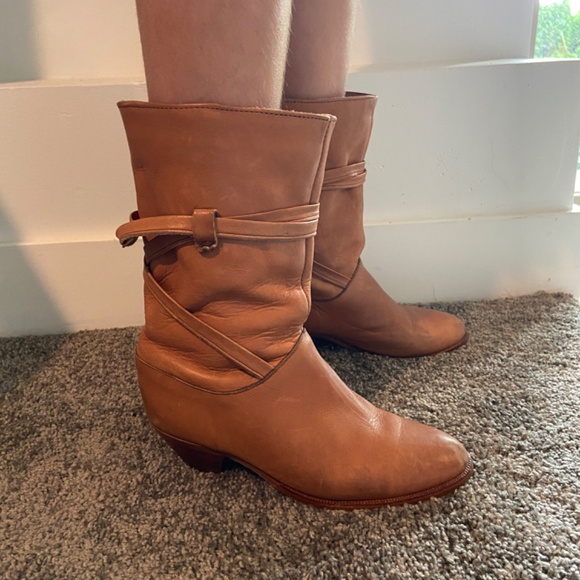 Vintage Frye Boots - Picture 7 of 11